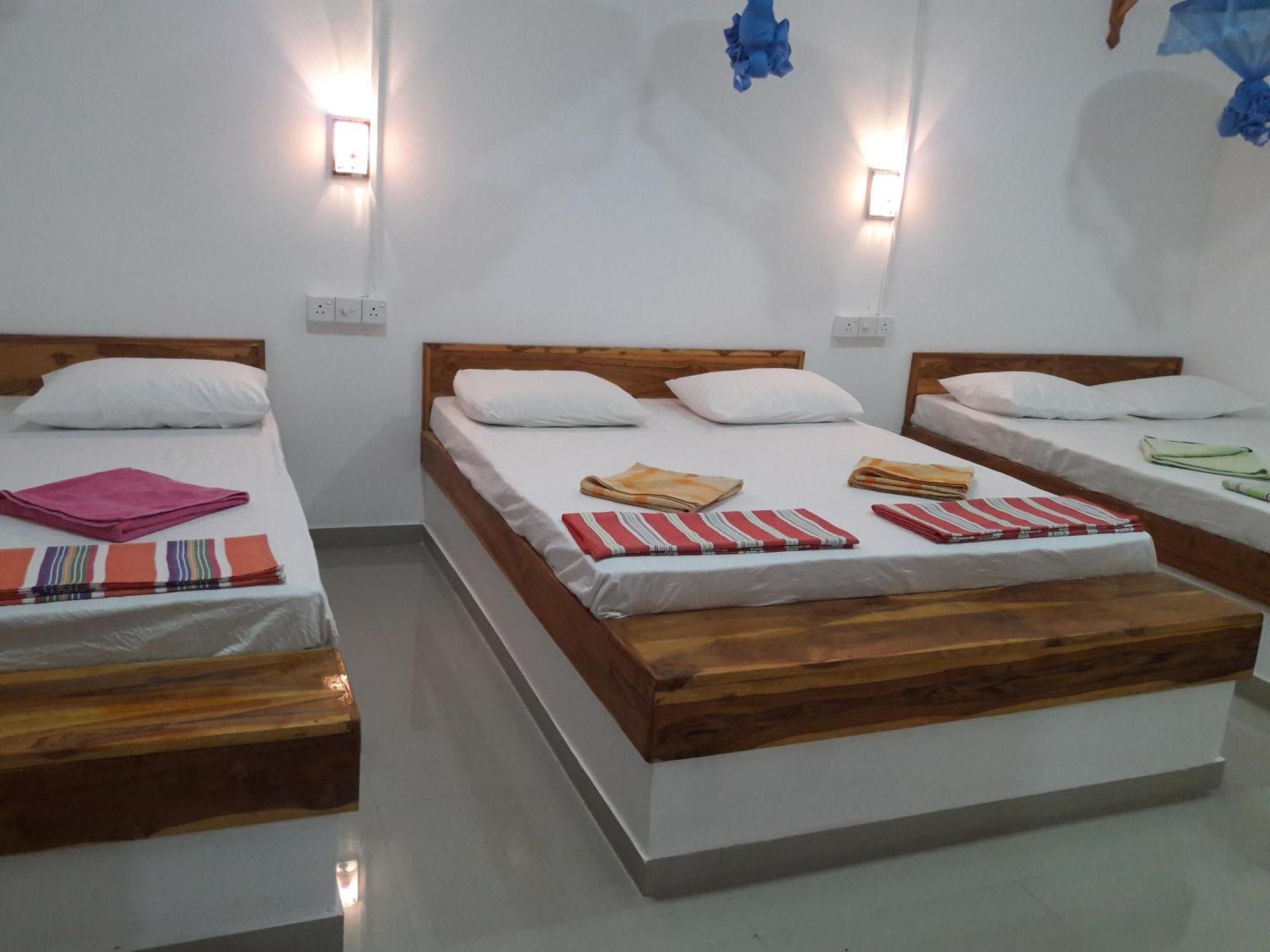 Share Safari House Udawalawe Panzió Kültér fotó